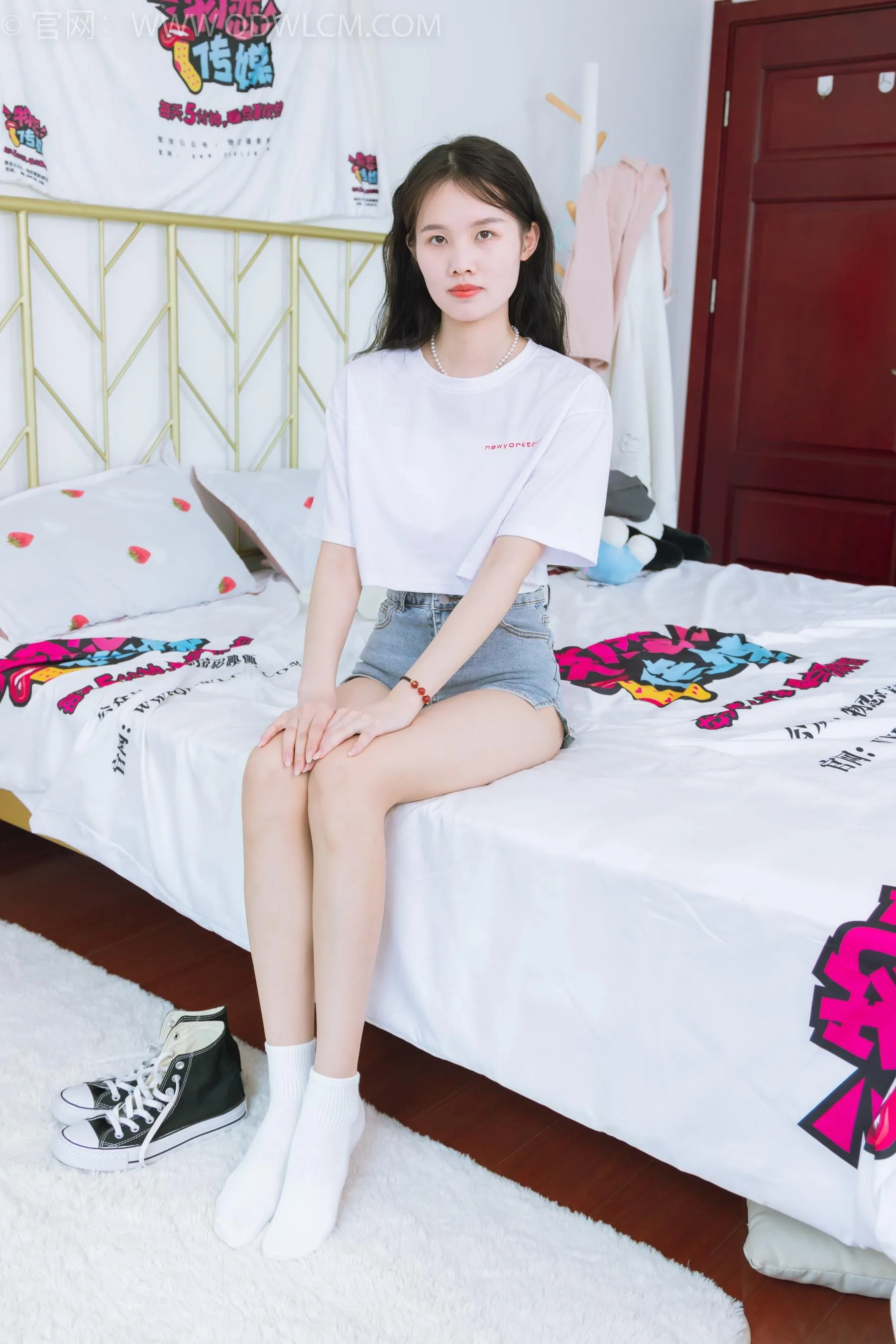 物恋传媒 NO.1559 颜颜-人来人往 [151P]插图5
